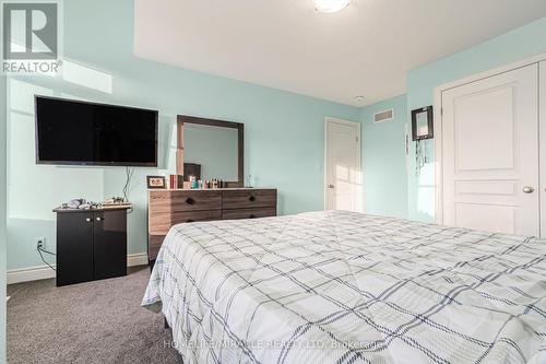 2394 Leeds Crossing Close, London, ON - Indoor Photo Showing Bedroom