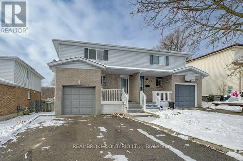 140 Poplar Drive, Cambridge, ON - Outdoor With Facade