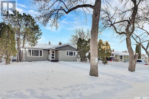 2811 Assiniboine Avenue, Regina, SK - Outdoor With Facade