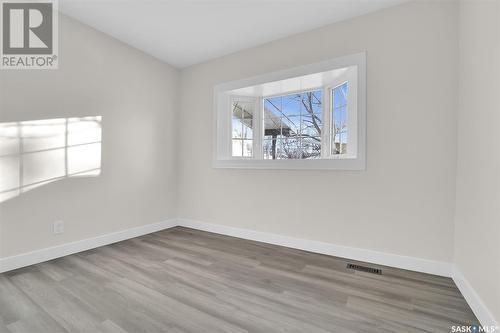 2811 Assiniboine Avenue, Regina, SK - Indoor Photo Showing Other Room