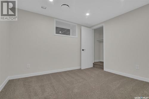 2811 Assiniboine Avenue, Regina, SK - Indoor Photo Showing Other Room