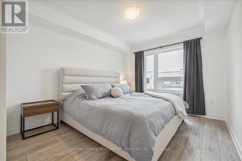 3170 Lotus Common, Burlington, ON - Indoor Photo Showing Bedroom