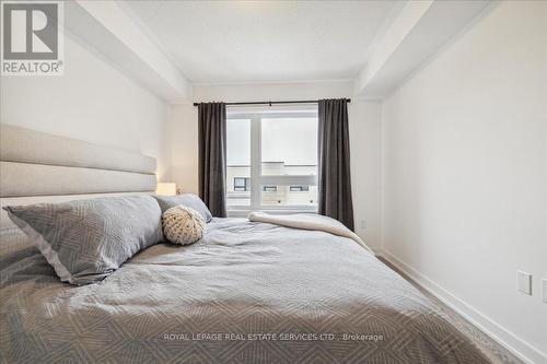 3170 Lotus Common, Burlington, ON - Indoor Photo Showing Bedroom