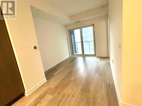 2107 - 1 Yorkville Avenue, Toronto, ON - Indoor Photo Showing Other Room