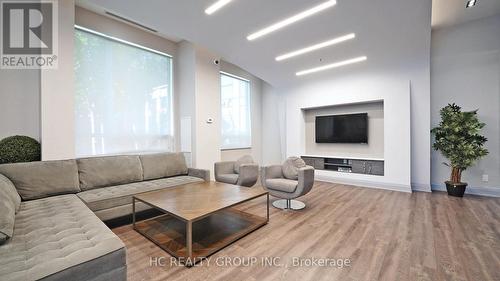 2309 - 195 Bonis Avenue, Toronto, ON - Indoor Photo Showing Living Room