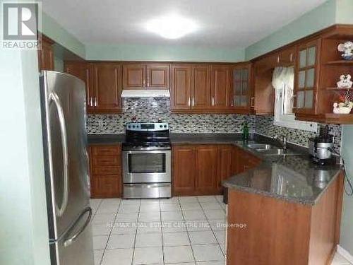 44 Lilly Crescent, Brampton, ON - Indoor Photo Showing Kitchen With Double Sink