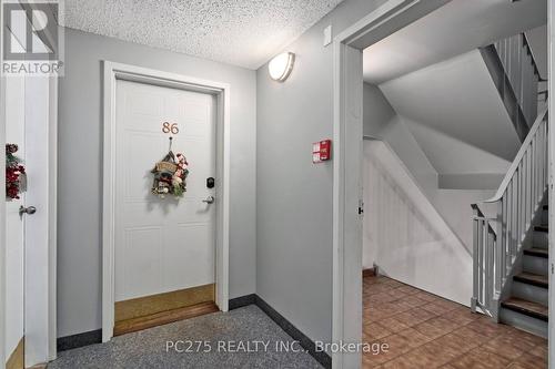 86 - 1096 Jalna Boulevard, London, ON - Indoor Photo Showing Other Room