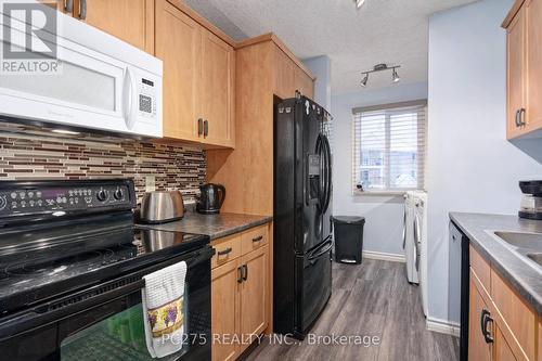 86 - 1096 Jalna Boulevard, London, ON - Indoor Photo Showing Kitchen