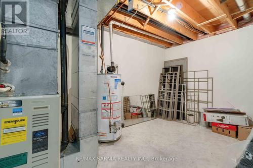 49 Argyle Street, Lambton Shores (Forest), ON - Indoor Photo Showing Basement