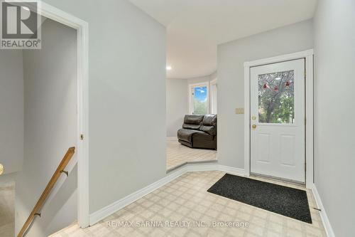 49 Argyle Street, Lambton Shores (Forest), ON - Indoor Photo Showing Other Room