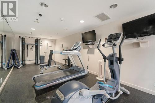 616 - 324 Laurier Avenue W, Ottawa, ON - Indoor Photo Showing Gym Room