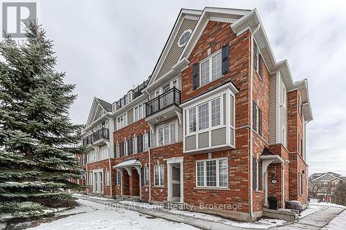 53 - 2614 Dashwood Drive, Oakville (1022 - Wt West Oak Trails), ON - Outdoor With Facade