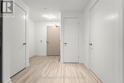 7703 - 55 Cooper Street, Toronto, ON - Indoor Photo Showing Other Room