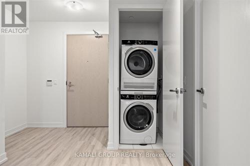 7703 - 55 Cooper Street, Toronto, ON - Indoor Photo Showing Laundry Room