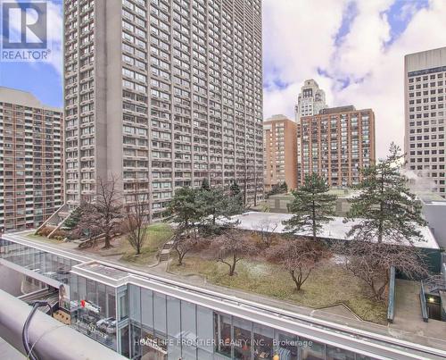 710 - 35 Balmuto Street, Toronto, ON - Outdoor With Facade