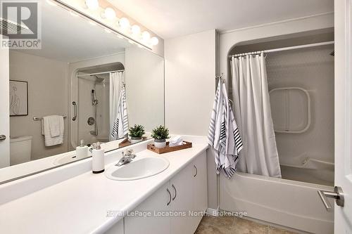 121 - 55 Trott Boulevard, Collingwood, ON - Indoor Photo Showing Bathroom