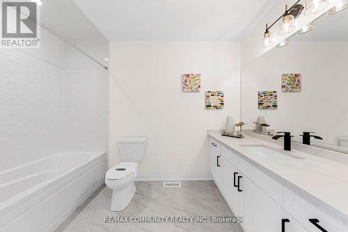 3307 Thunderbird Promenade, Pickering, ON - Indoor Photo Showing Bathroom