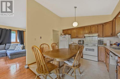 41 Grandview Road, Tay, ON - Indoor