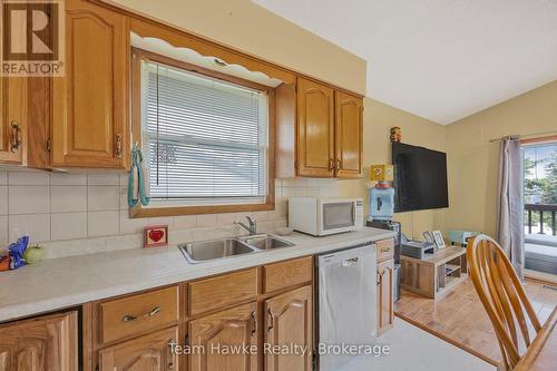 41 Grandview Road, Tay, ON - Indoor Photo Showing Kitchen With Double Sink