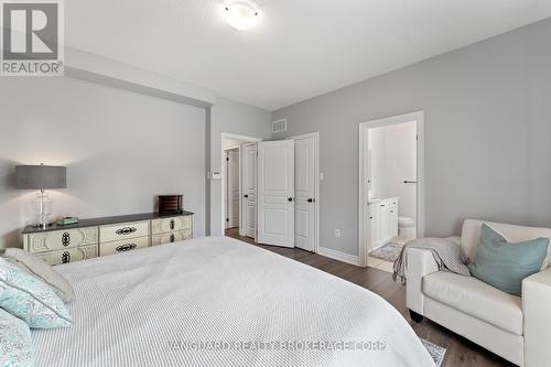 138 Barons Street, Vaughan, ON - Indoor Photo Showing Bedroom