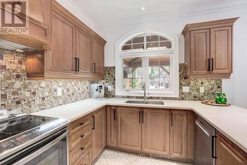 149 Amy Wood Road, Vaughan, ON - Indoor Photo Showing Kitchen With Double Sink