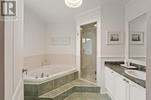 153 Flagstone Way, Newmarket (Woodland Hill), ON - Indoor Photo Showing Bathroom