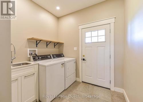 7761 Mcarthur Side Road, Ramara, ON - Indoor Photo Showing Laundry Room