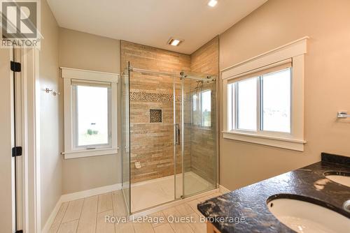 7761 Mcarthur Side Road, Ramara, ON - Indoor Photo Showing Bathroom