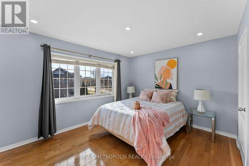 4 Grosbeak Crescent, Toronto, ON - Indoor Photo Showing Bedroom