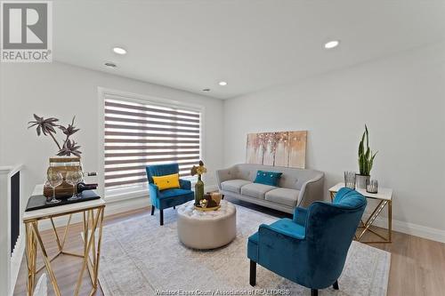 1855 Meldrum Unit# Upper #1, Windsor, ON - Indoor Photo Showing Living Room