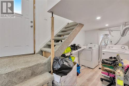 1206 Mckay Avenue Unit# Upper, Windsor, ON - Indoor Photo Showing Laundry Room