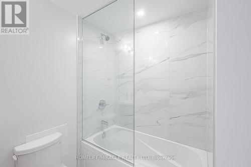 305 - 195 Commerce Street, Vaughan, ON - Indoor Photo Showing Bathroom