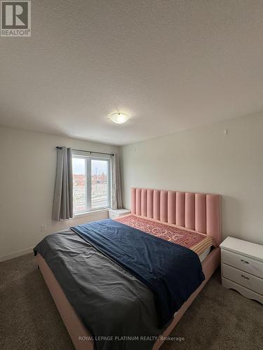 24 - 405 Myers Road, Cambridge, ON - Indoor Photo Showing Bedroom