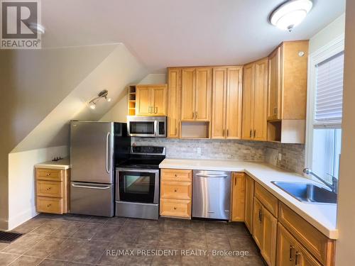 2 - 166 St George Street, West Perth, ON - Indoor Photo Showing Kitchen