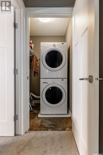 150 Rosewood Gate N, Saskatoon, SK - Indoor Photo Showing Laundry Room