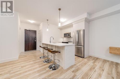 190 Main Street East Unit# 208, Kingsville, ON - Indoor Photo Showing Kitchen With Upgraded Kitchen