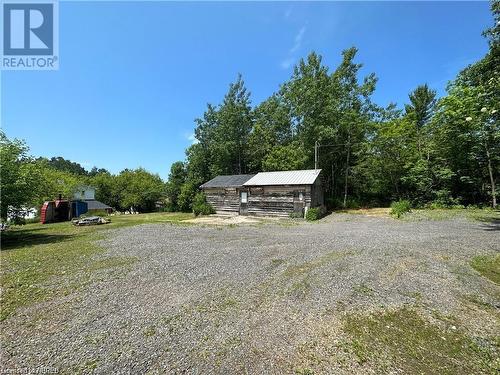 1250 Derland Road, Corbeil, ON - Outdoor