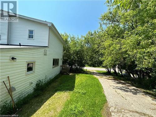 1250 Derland Road, Corbeil, ON - Outdoor