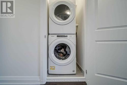 B - 1 Wild Rose Gardens, Toronto, ON - Indoor Photo Showing Laundry Room