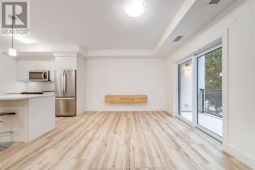 190 Main Street East Unit# 208, Kingsville, ON - Indoor Photo Showing Kitchen