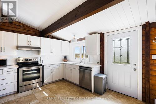 180164 Grey Road 9 Road, Southgate, ON - Indoor Photo Showing Kitchen