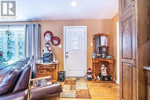 5 Sunrise Crescent, Kawartha Lakes (Lindsay), ON - Indoor