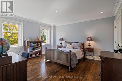 32 Ava Road, Toronto, ON - Indoor Photo Showing Bedroom