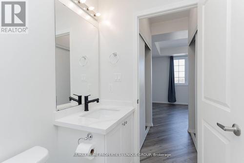 315 - 80 Aspen Springs Drive, Clarington, ON - Indoor Photo Showing Bathroom