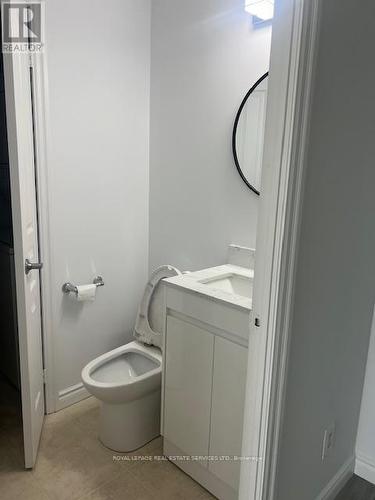 3210 - 225 Webb Drive, Mississauga, ON - Indoor Photo Showing Bathroom