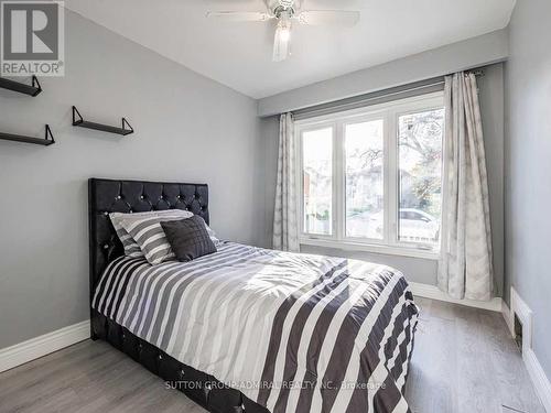 17 Dorchester Drive, Toronto, ON - Indoor Photo Showing Bedroom