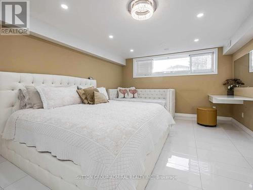 17 Dorchester Drive, Toronto, ON - Indoor Photo Showing Bedroom