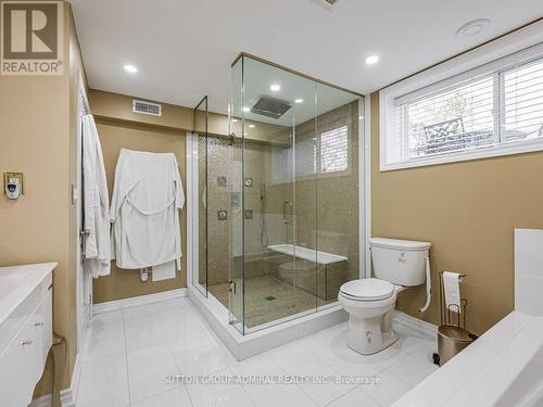 17 Dorchester Drive, Toronto, ON - Indoor Photo Showing Bathroom