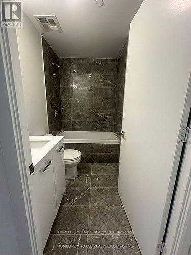 706 - 195 Mccaul Street, Toronto, ON - Indoor Photo Showing Bathroom