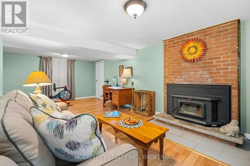 102 Wright Place, Greater Napanee, ON - Indoor Photo Showing Living Room With Fireplace